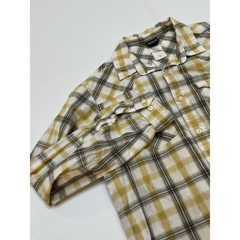 Patagonia Men's Long Sleeve Plaid Button-Up Rip Stop Organic Cotton Shirt M
